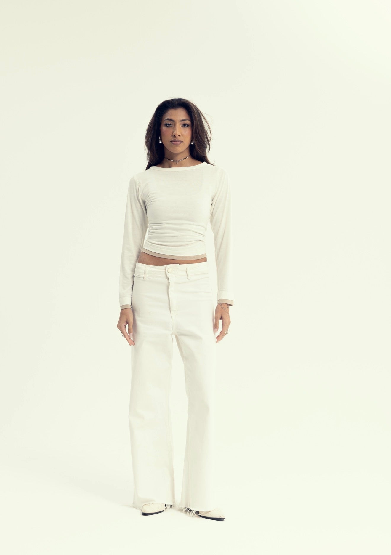 Marguerite - only top in white