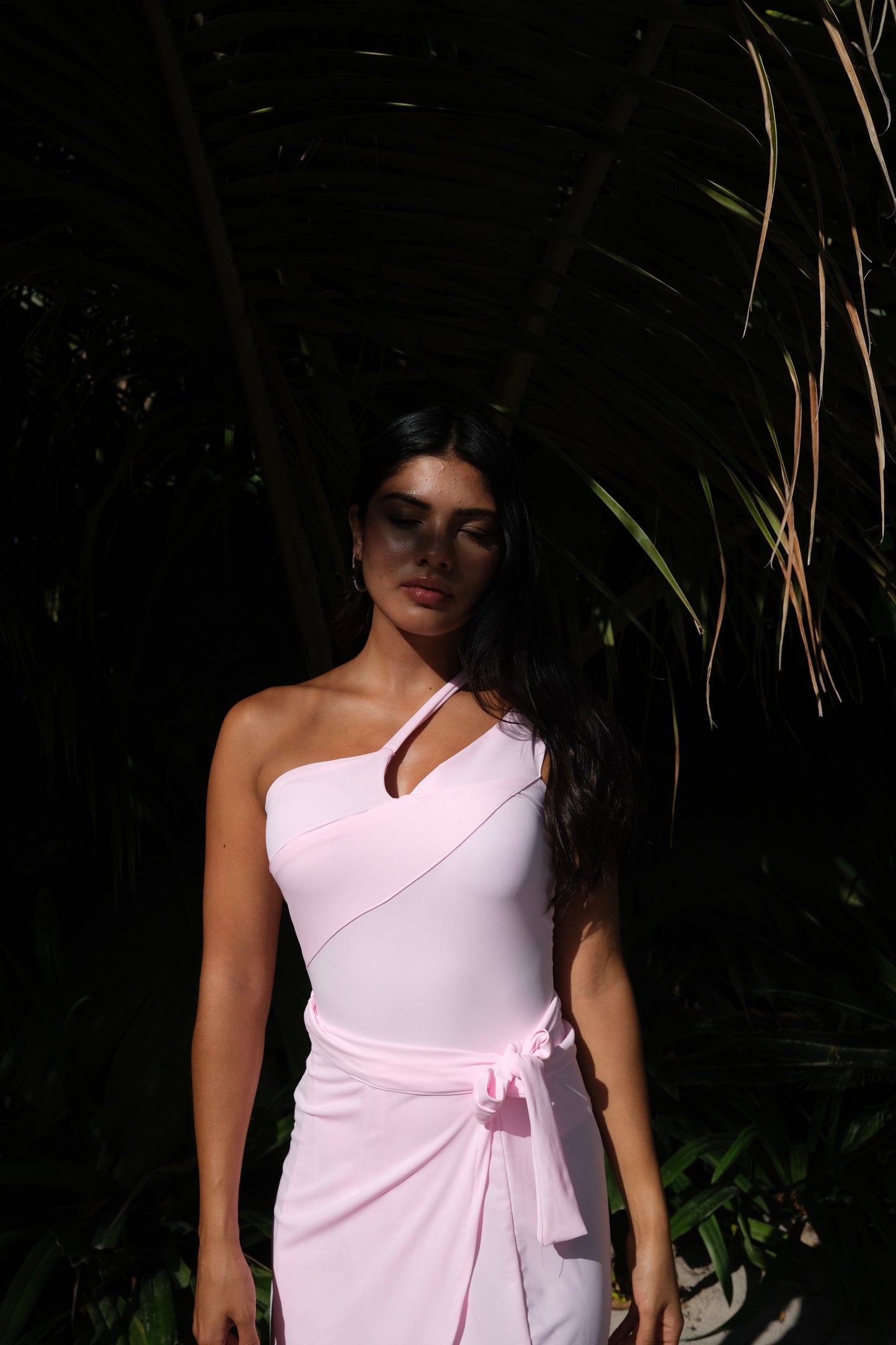 Blush swimsuit ( full set swim suit and swimskirt )