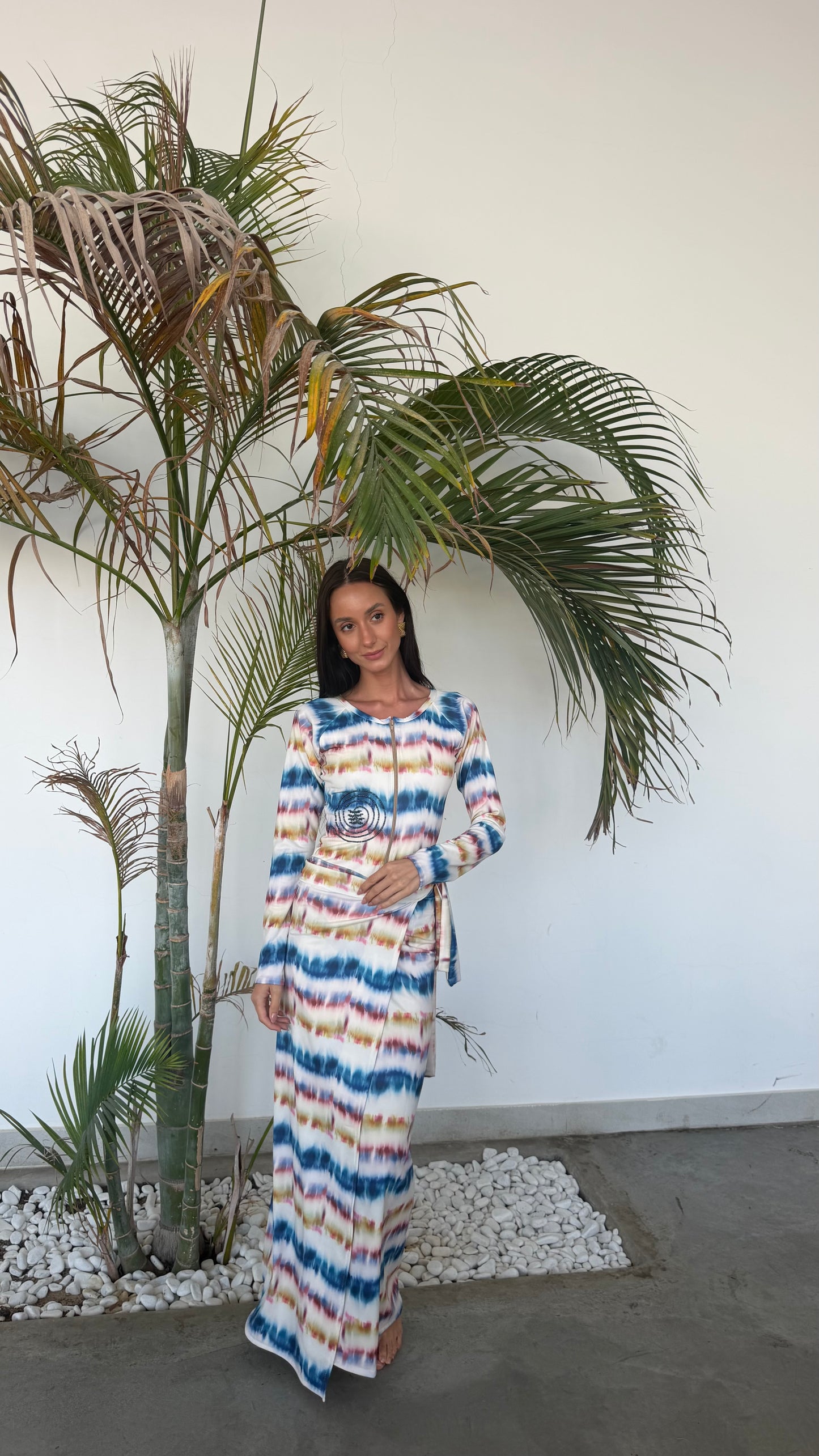 Waves long sleeves swimsuit(only swimsuit)