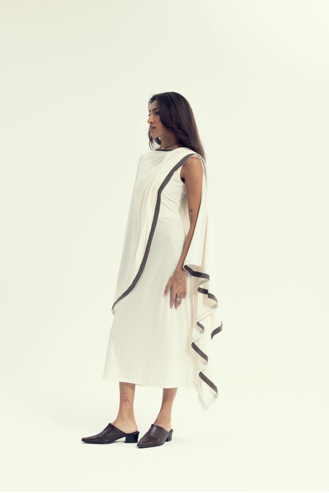 Diane - white